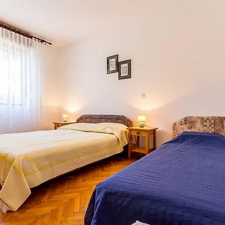 Apartmetns Grbin * Ližnjan
